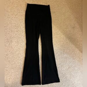 Aritzia flare legging